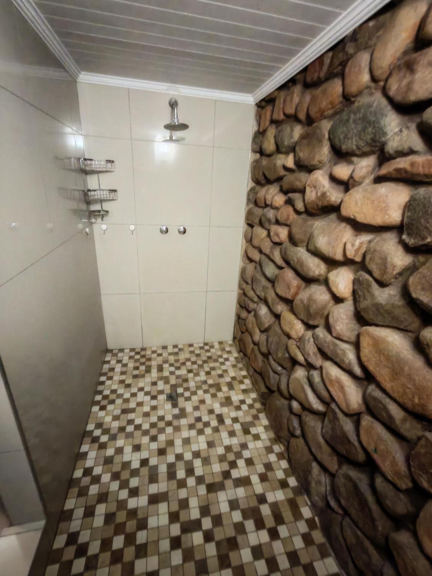 Arend Cottage Mbombela Esterno foto